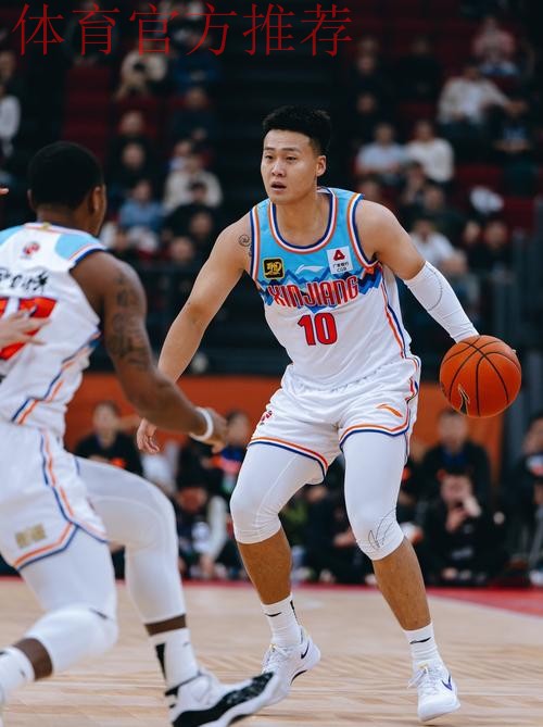 刘炜：赵睿加入北京后，北京男篮拥有一套豪华阵容